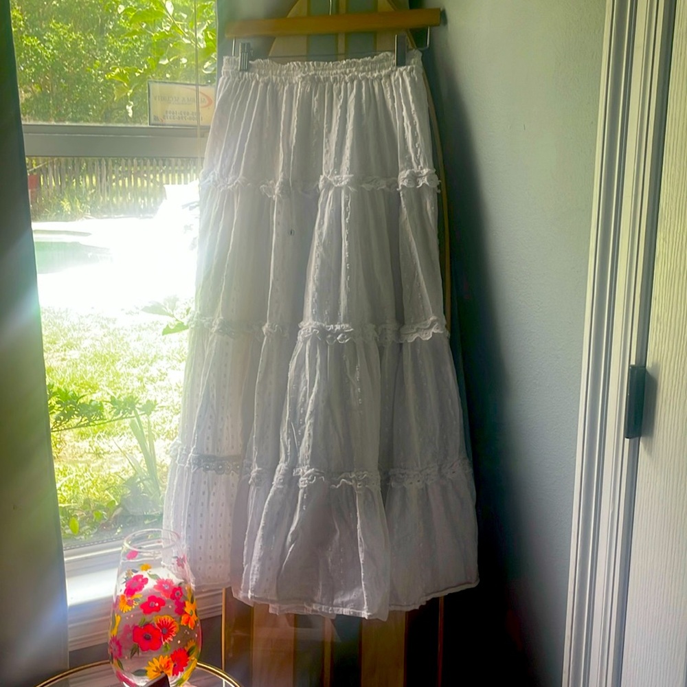Vici white long lined maxi skirt